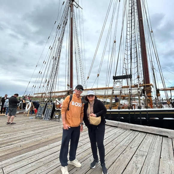 Meet your Posher, Ferdy - Picture 1 of 1